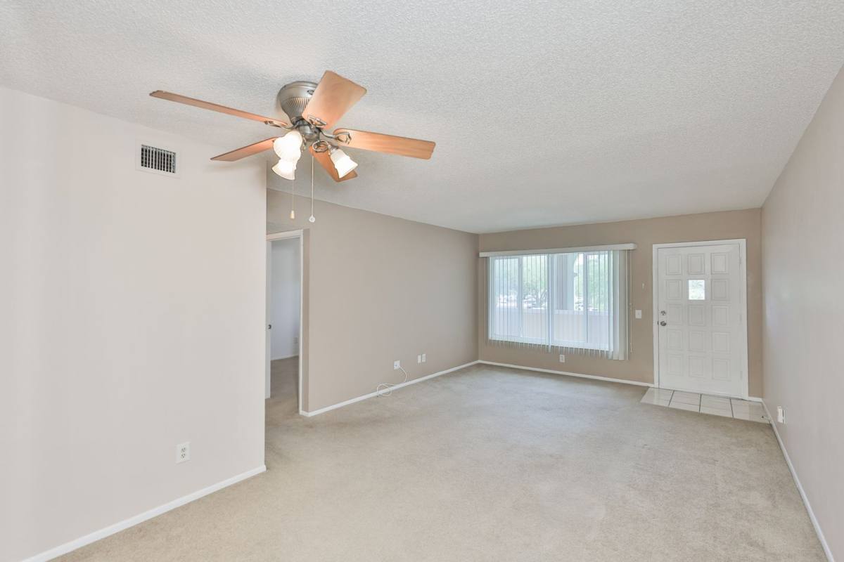 Apartment for rent at 2287 Philippine Dr, Clearwater, FL 33763