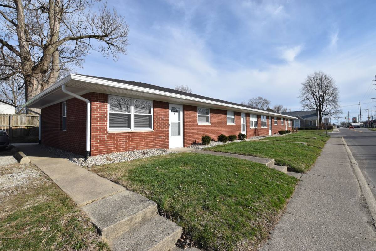Apartment for rent at 101 N Franklin St, Greenfield, IN 46140