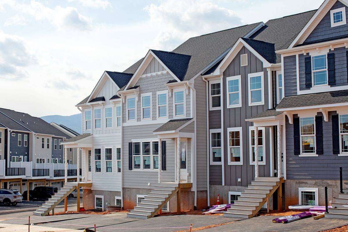 Townhouse for rent at 2211 Leeham St, Crozet, VA 22932
