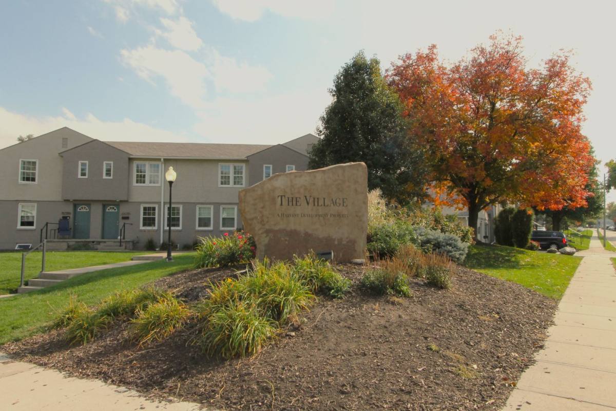 Apartment for rent at 3057 S 41st St, Omaha, NE 68105
