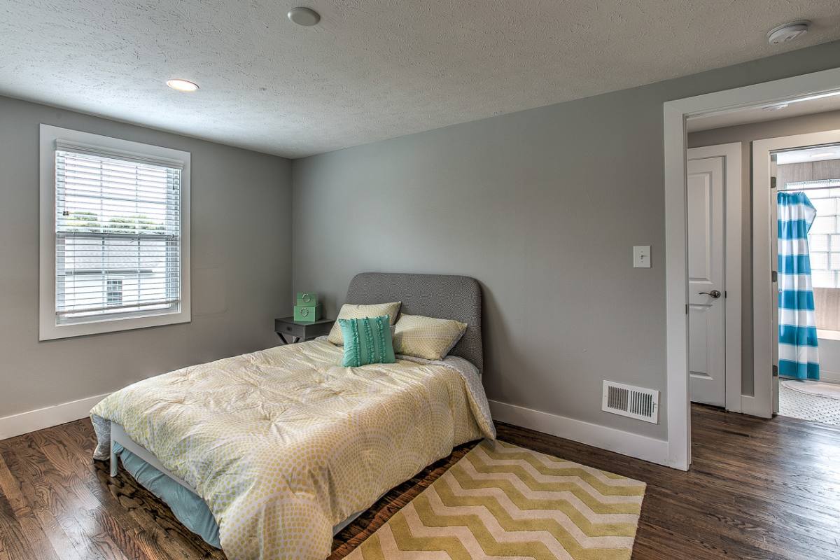Apartment for rent at 3057 S 41st St, Omaha, NE 68105