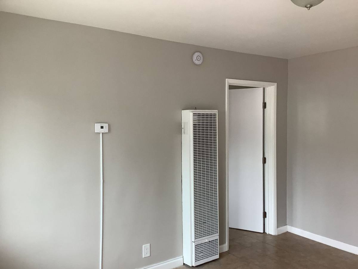 Apartment for rent at 6240 S Woodlawn Ave, Bell Gardens, CA 90201