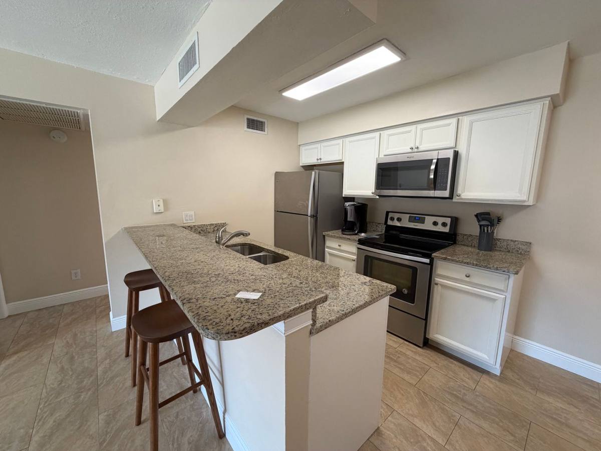 Condo for rent at 5327 Summerlin Rd, Fort Myers, FL 33919