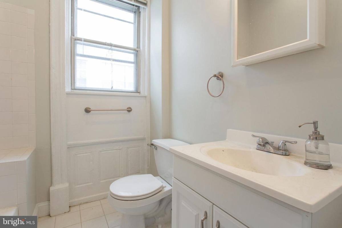 Apartment for rent at 641 N 15th St #4, Philadelphia, PA 19130