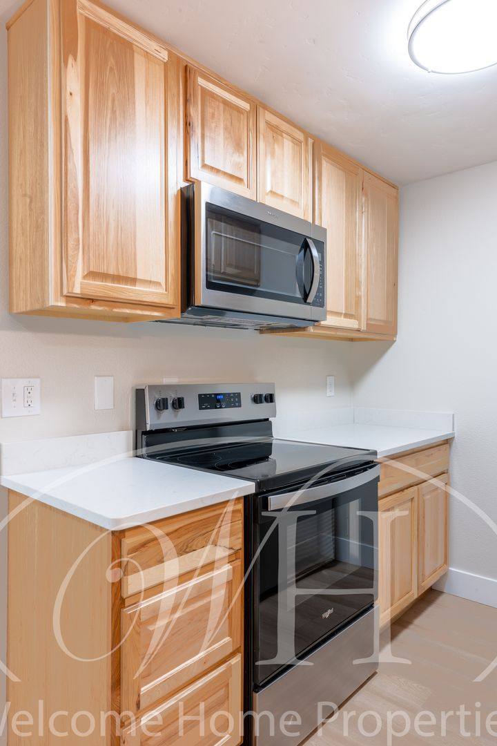 Apartment for rent at 1200 SE Broadway Ave, College Place, WA 99324