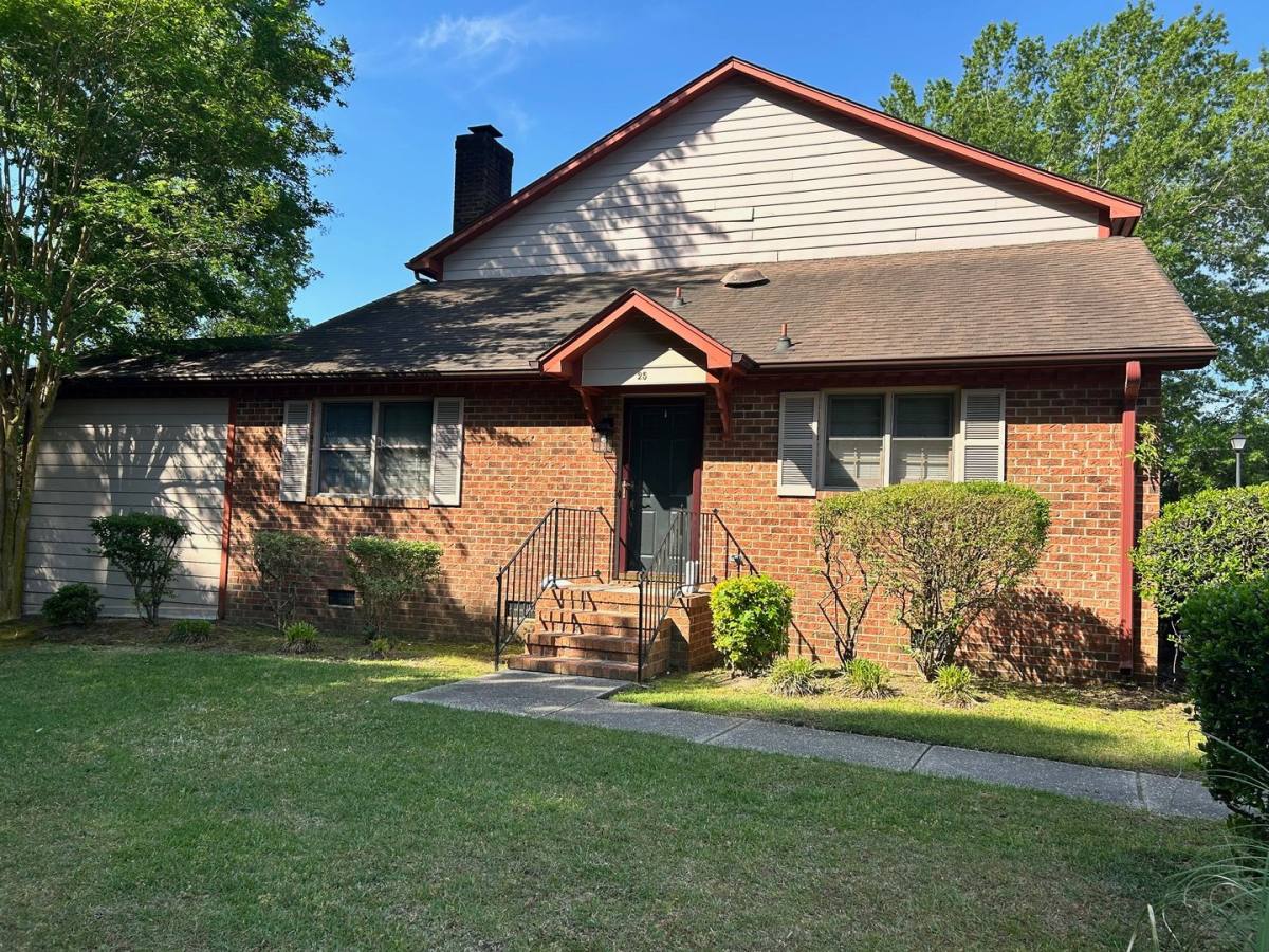 House for rent at 4900 Independence Dr #25, Lumberton, NC 28358