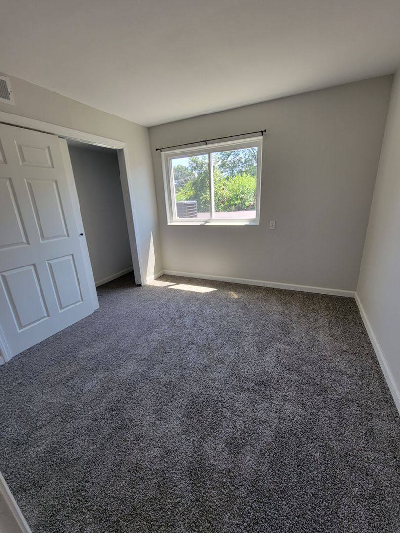 Apartment for rent at 2617 N Clark St, Davenport, IA 52804