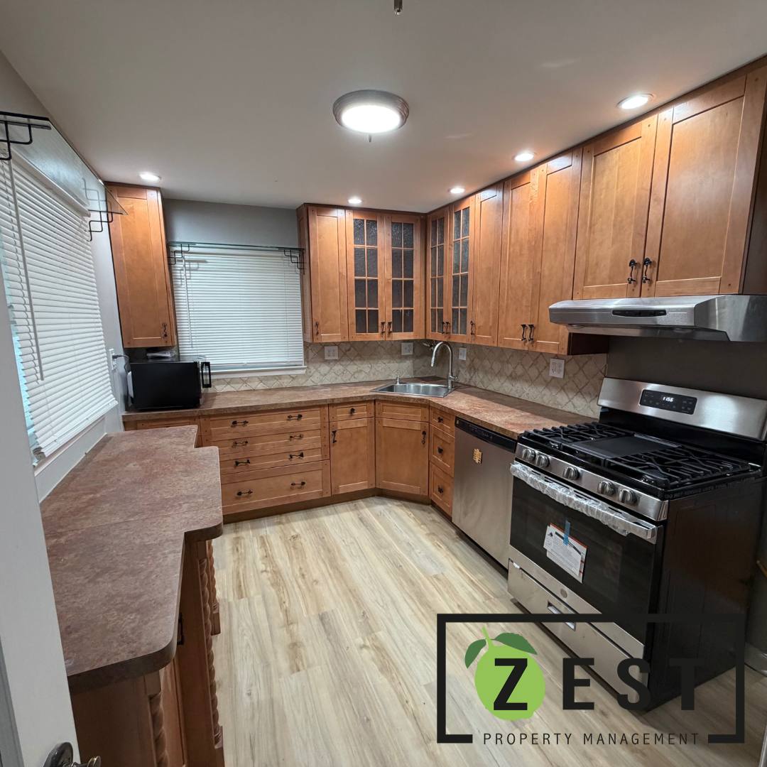 House for rent at 24601 Andover, Dearborn Heights, MI 48125