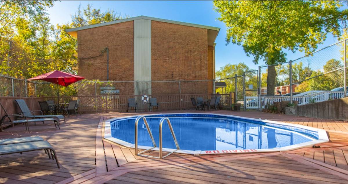 Apartment for rent at 5133 NW Kalivas Circle, Riverside, MO 64150