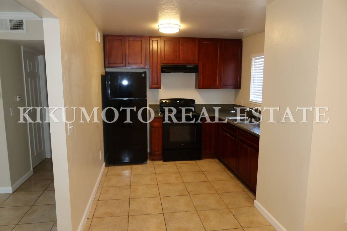 Apartment for rent at 2213 15th Ave, Sacramento, CA 95822