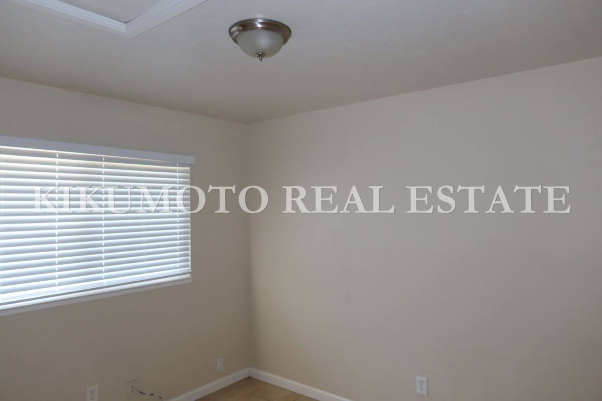 Apartment for rent at 2213 15th Ave, Sacramento, CA 95822
