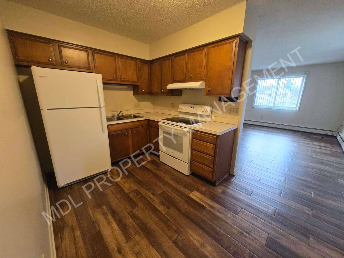 Apartment for rent at 3295 Ramond St, Saginaw, MI 48601