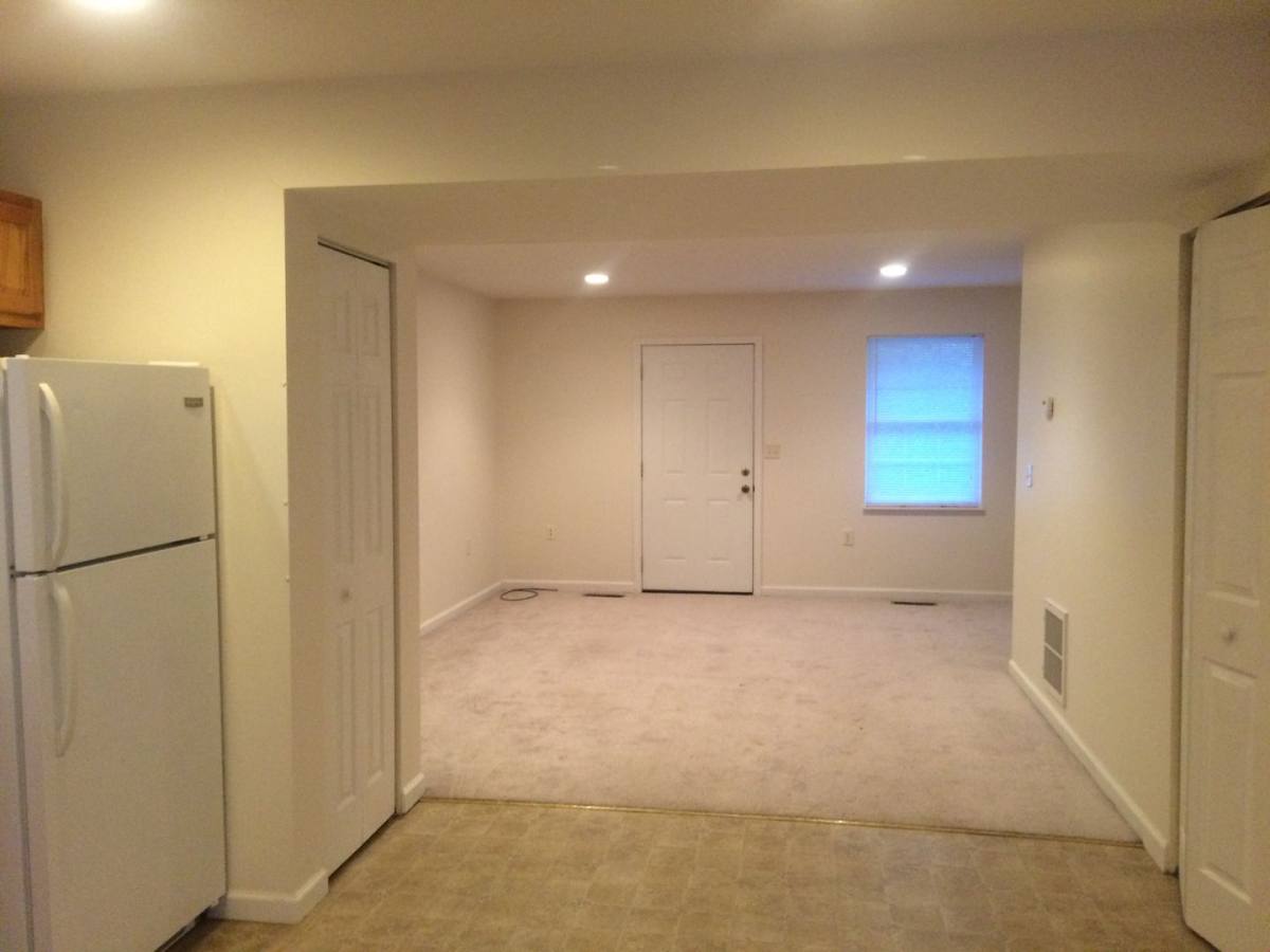 Apartment for rent at 295 School Dr, Belle, WV 25015