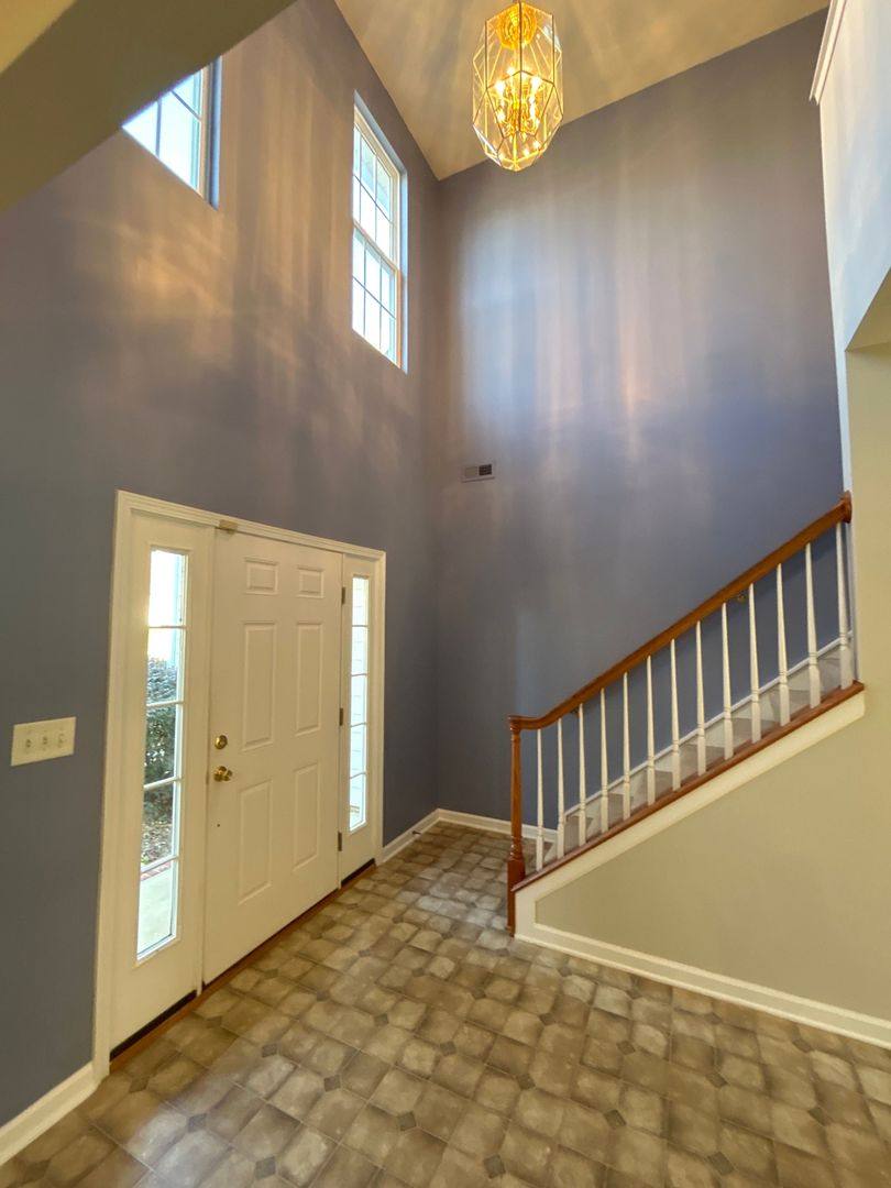 House for rent at 2140 Pineapple Court, Matthews, NC 28105