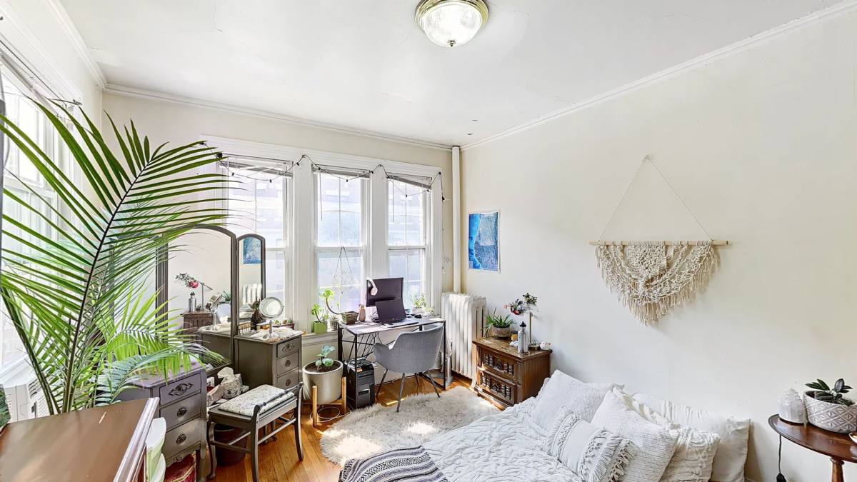 Apartment for rent at 23 Glenville Ave #4, Allston, MA 02134
