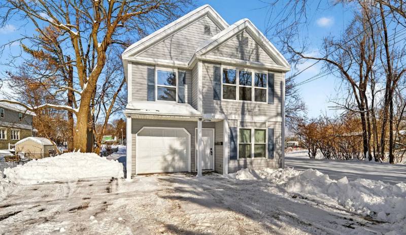Apartment for rent at 13 Sligo St #2, Albany, NY 12209