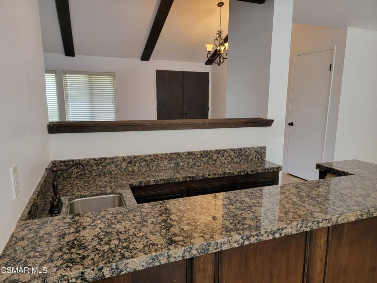 House for rent at 28910 Calabria Dr, Agoura Hills, CA 91301
