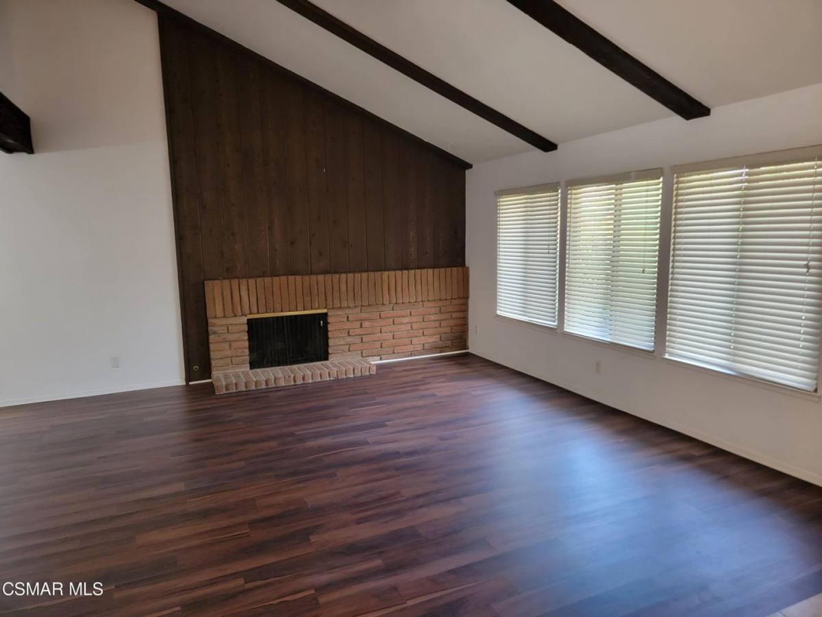 House for rent at 28910 Calabria Dr, Agoura Hills, CA 91301