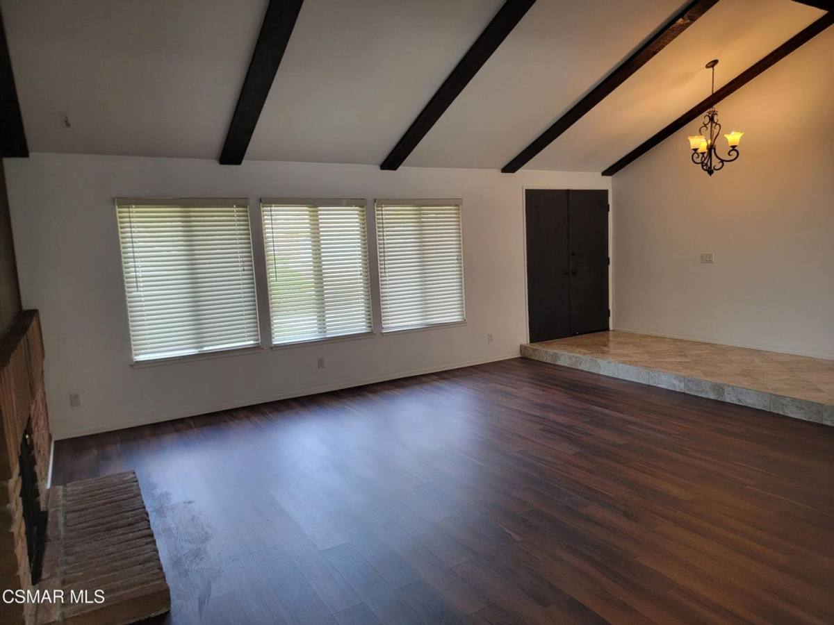 House for rent at 28910 Calabria Dr, Agoura Hills, CA 91301