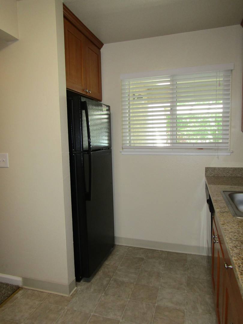Apartment for rent at 451-495 Maple St, Napa, CA 94558