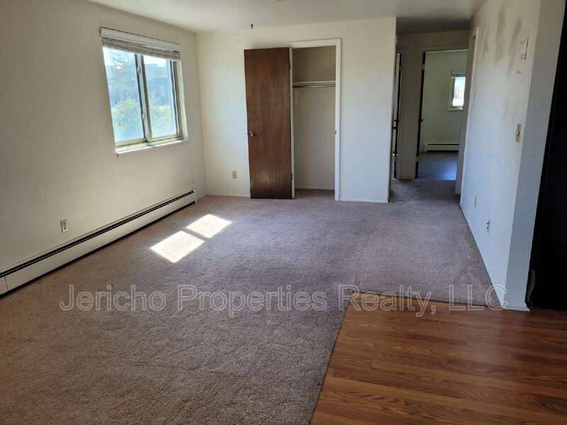 Apartment for rent at 633 Oak St #5, Denver, CO 80215