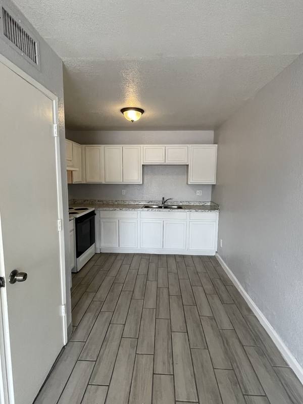 Apartment for rent at 201 E Olive St #1, Tucson, AZ 85706
