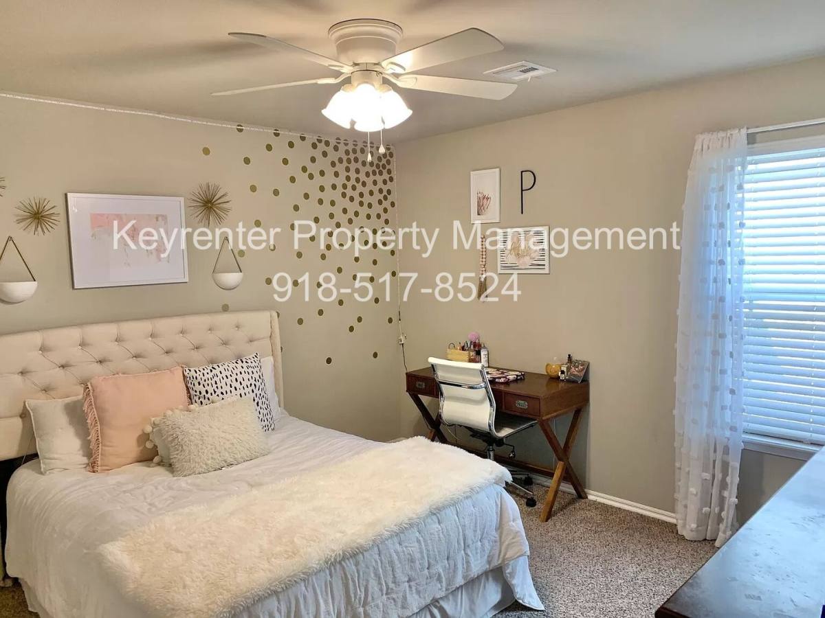 House for rent at 11108 N 146th E Ave, Owasso, OK 74055