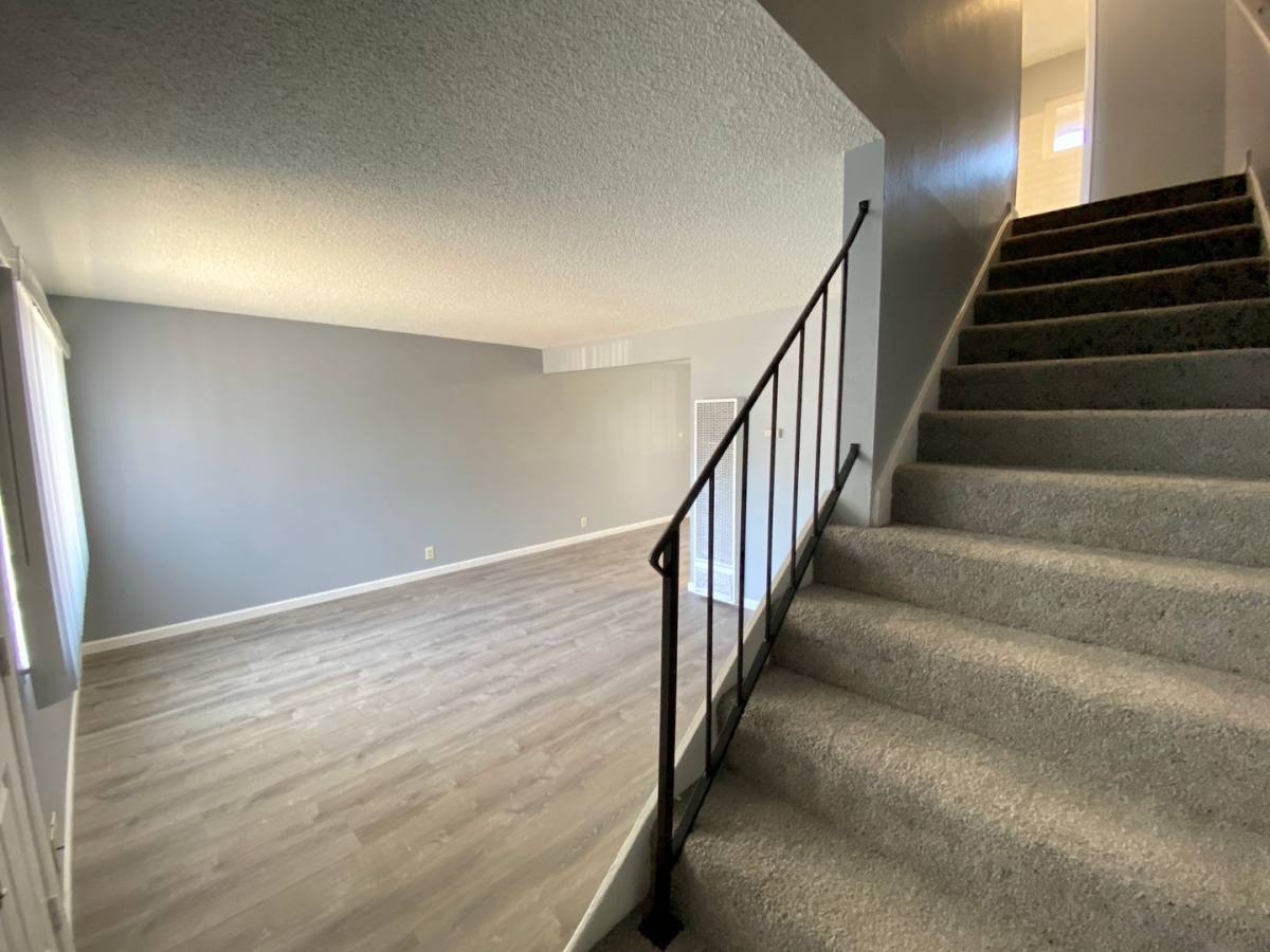 Apartment for rent at 264-268 Montrose Dr, Folsom, CA 95630