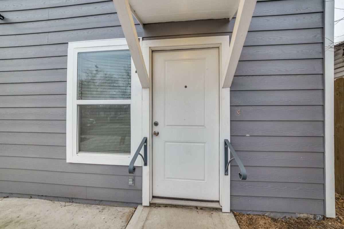 Townhouse for rent at 234 Gould St, San Antonio, TX 78207