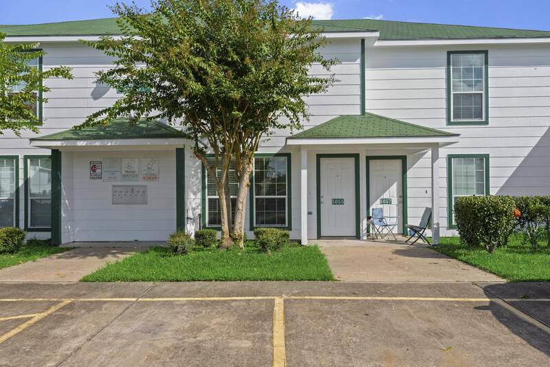 Apartment for rent at 5053 Akumal Calle, Dickinson, TX 77539