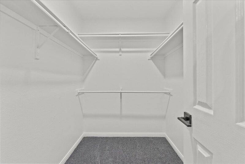 Apartment for rent at 5053 Akumal Calle, Dickinson, TX 77539