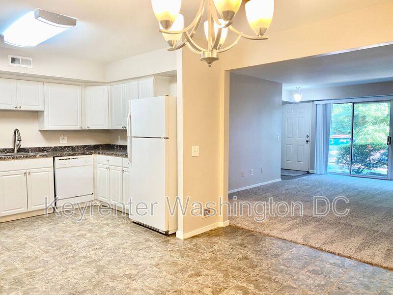 Condo for rent at 17405 Pipers Way, Olney, MD 20832