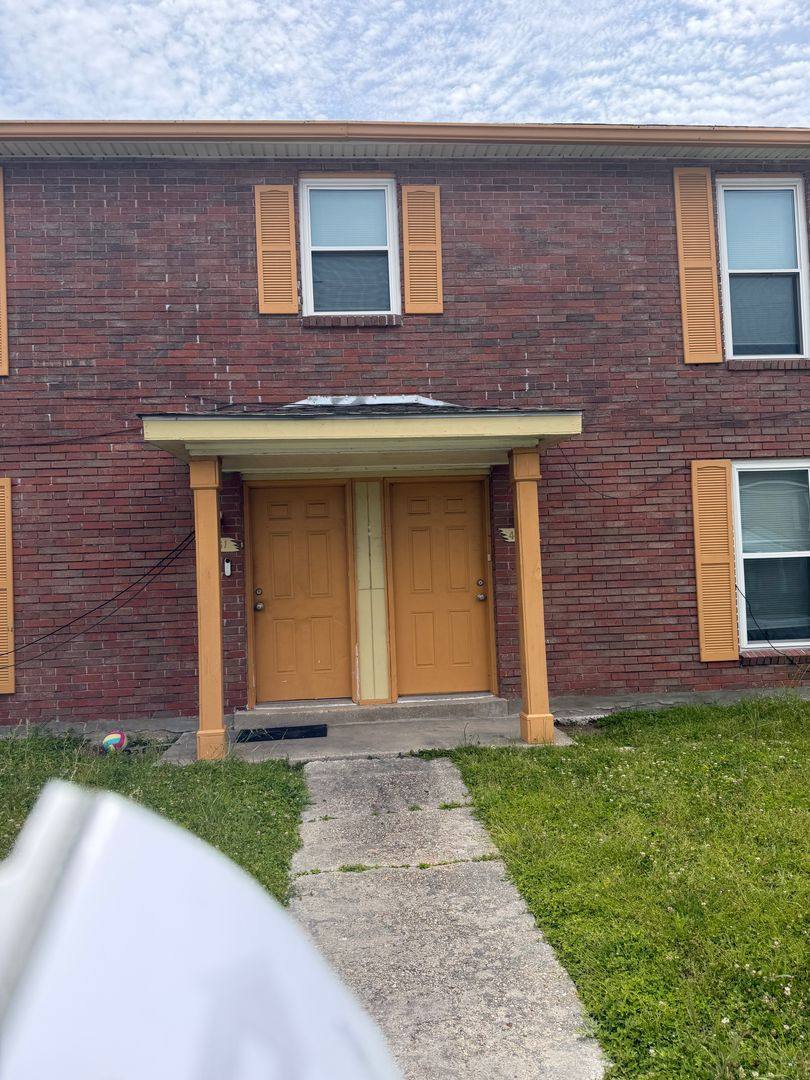 Townhouse for rent at 4759 Francis Dr, New Orleans, LA 70127