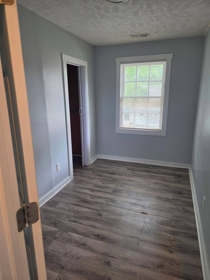 House for rent at 909 Bryan St, Old Hickory, TN 37138