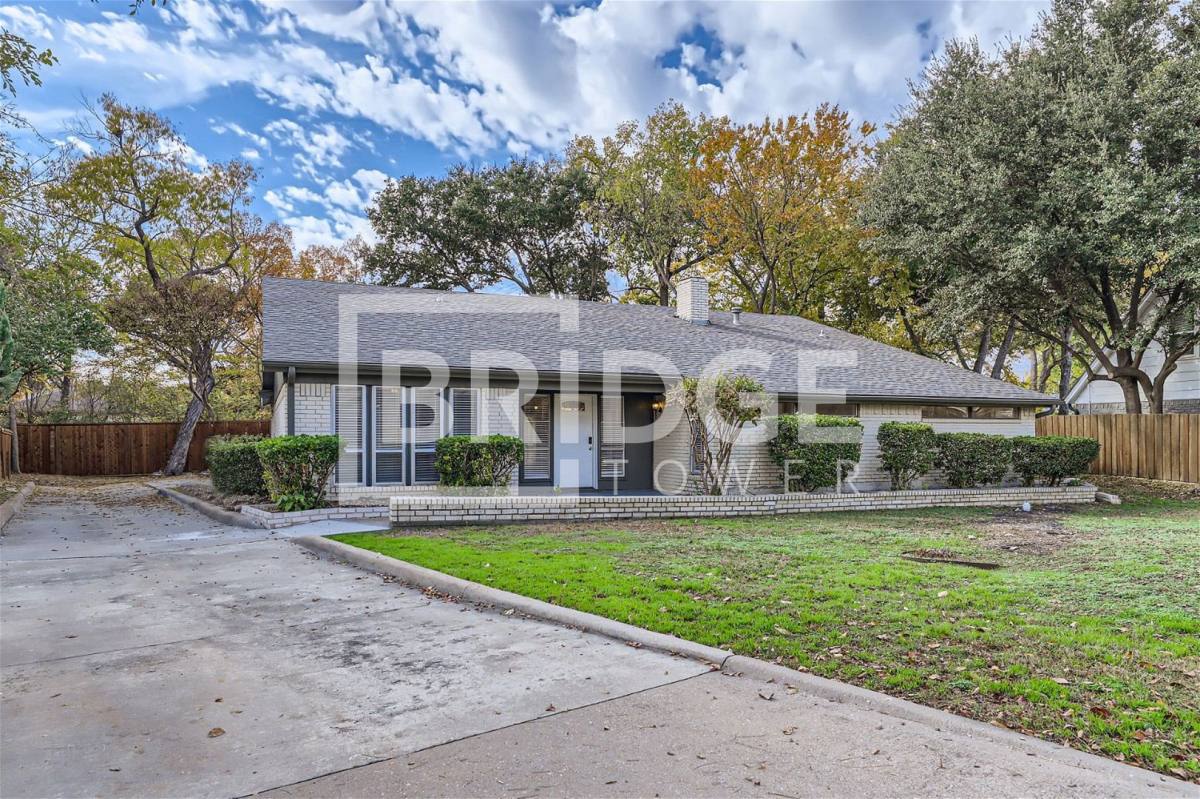 House for rent at 2933 Deep Valley Trail, Plano, TX 75075