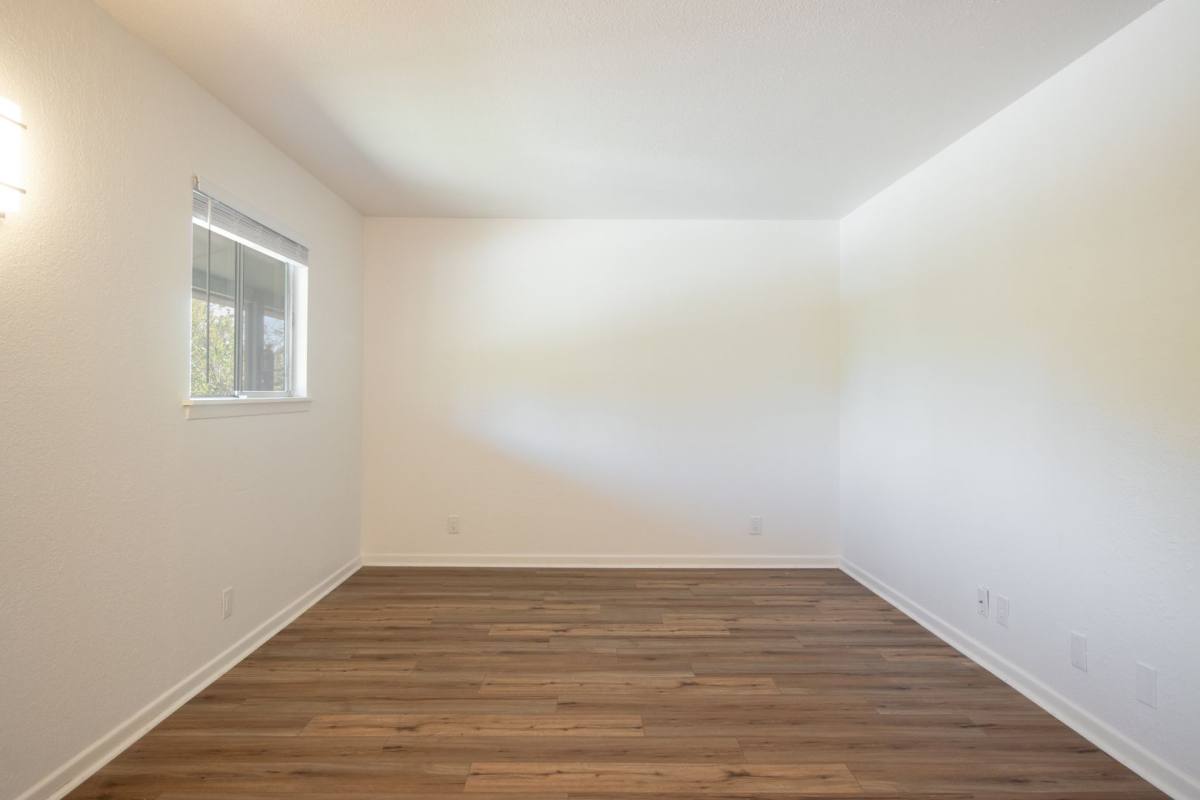 Apartment for rent at 806 E 13th St, Georgetown, TX 78626