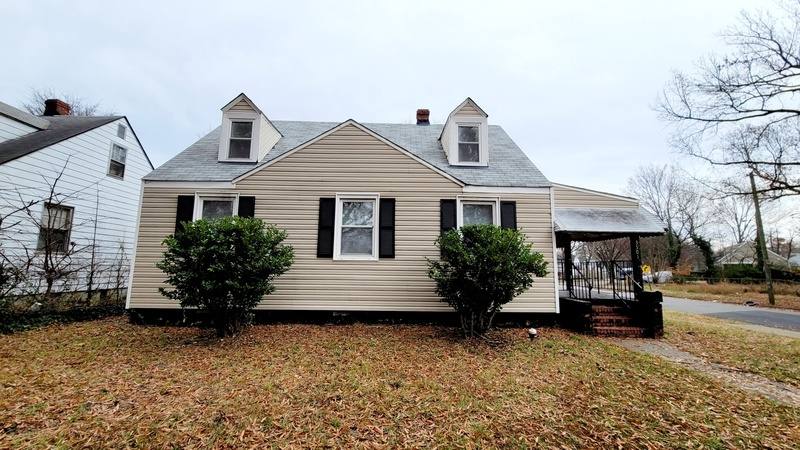 House for rent at 3501 Meadowbridge Rd, Richmond, VA 23222