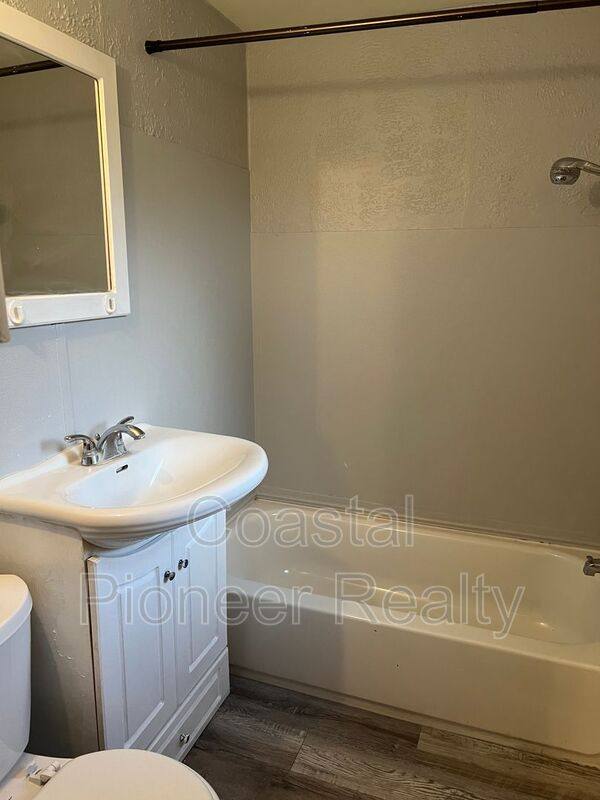 Apartment for rent at 7026 Washington St, New Port Richey, FL 34652