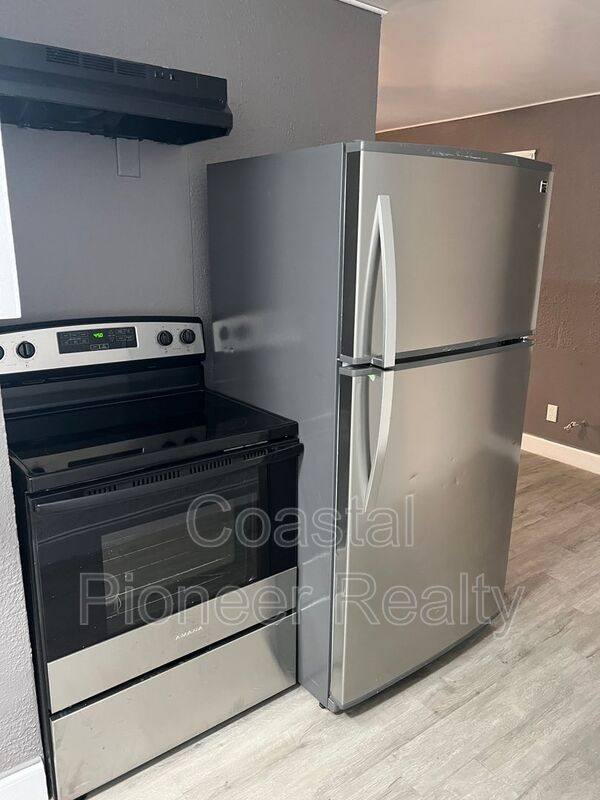 Apartment for rent at 7026 Washington St, New Port Richey, FL 34652
