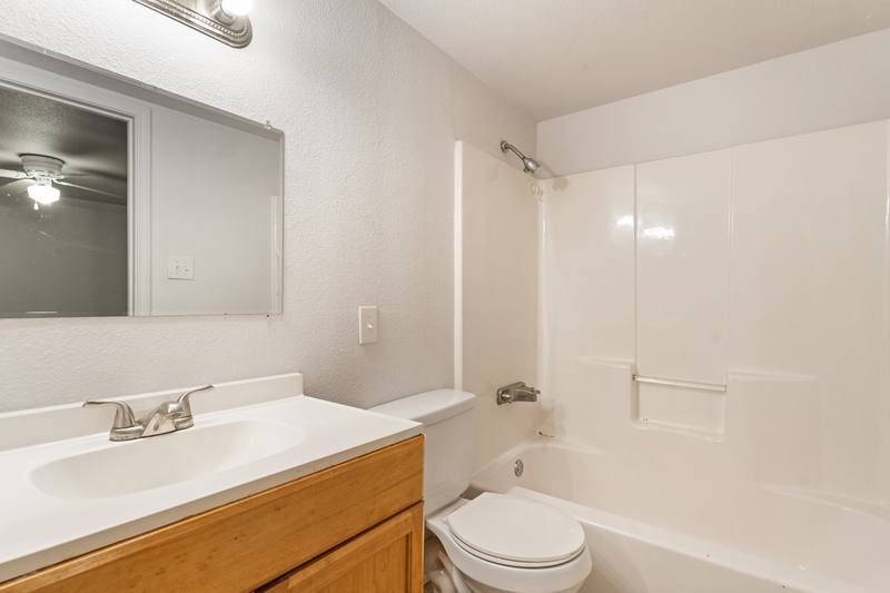 Apartment for rent at 720 Pritchett Lane #5, Kemp, TX 75143