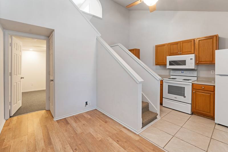 Apartment for rent at 720 Pritchett Lane #5, Kemp, TX 75143