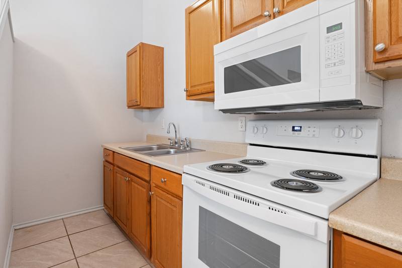 Apartment for rent at 720 Pritchett Lane #5, Kemp, TX 75143