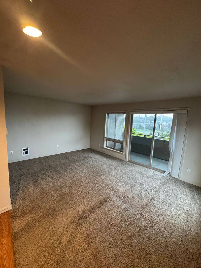 Apartment for rent at 2834 15th Ave W, Seattle, WA 98119