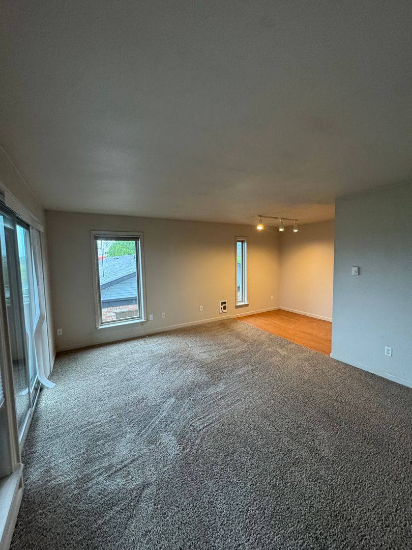 Apartment for rent at 2834 15th Ave W, Seattle, WA 98119