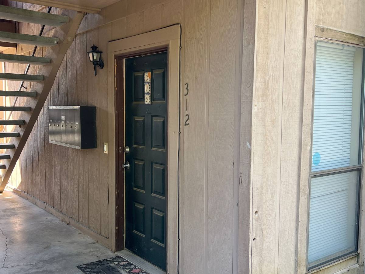Apartment for rent at 1200 N Cedar Ave, Tahlequah, OK 74464