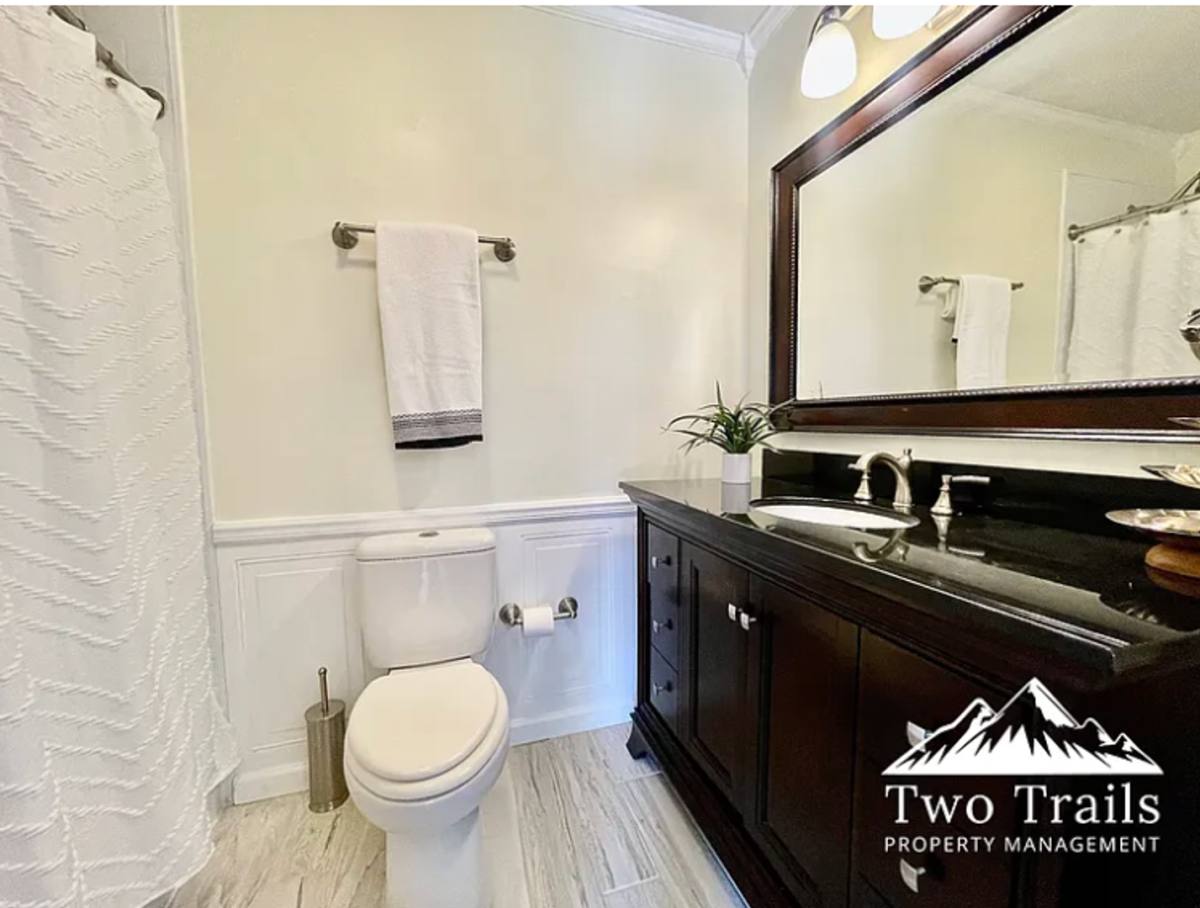 Condo for rent at 1761 Haywood Mannor Rd, Hendersonville, NC 28792