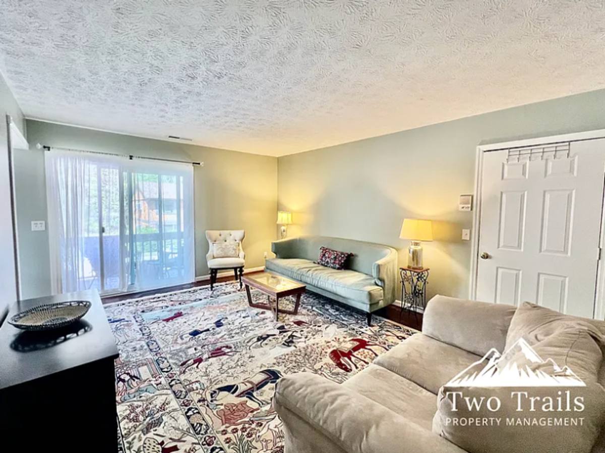 Condo for rent at 1761 Haywood Mannor Rd, Hendersonville, NC 28792