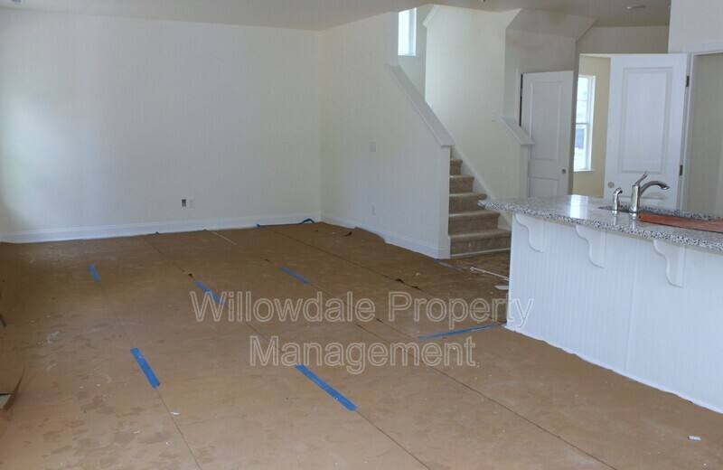 House for rent at 1212 Weaver Trace Dr, Zebulon, NC 27597
