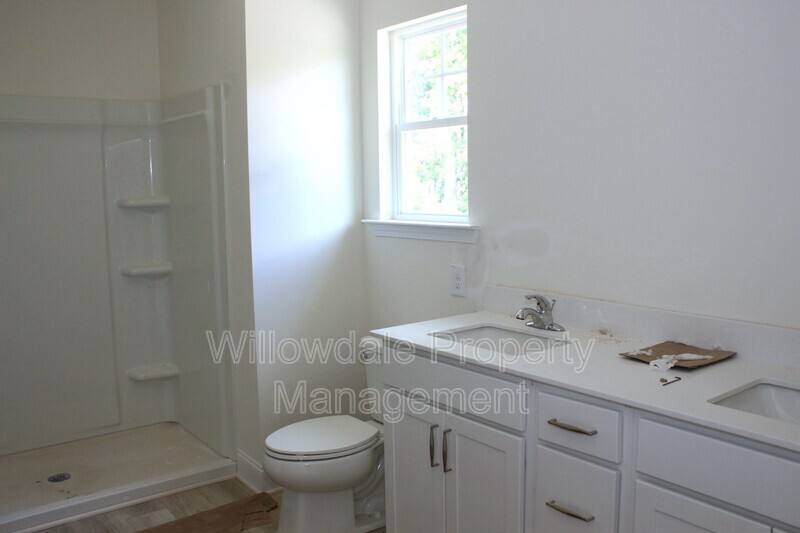 House for rent at 1212 Weaver Trace Dr, Zebulon, NC 27597