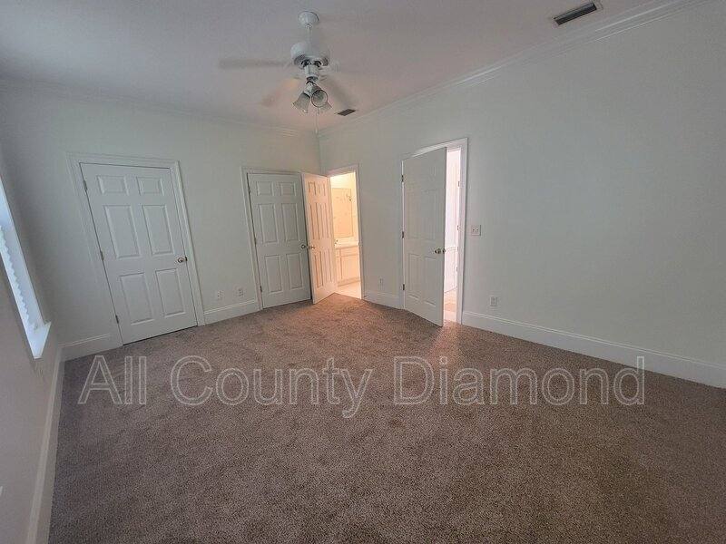 Apartment for rent at 2617 Cypress St, Panama City, FL 32408